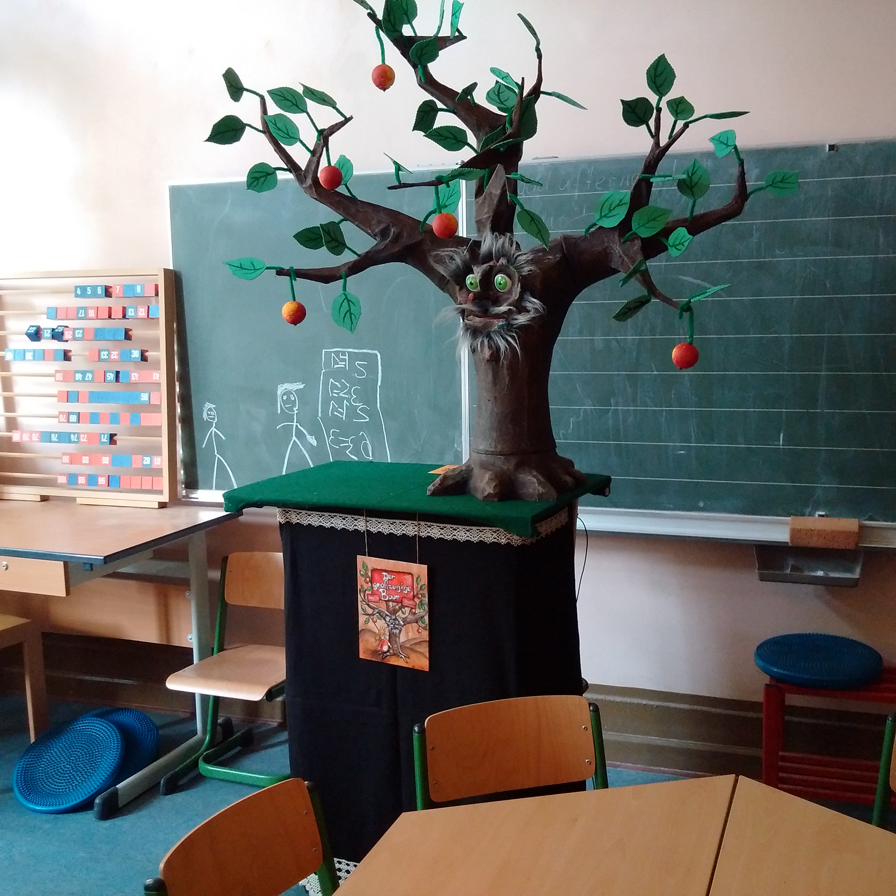 The Giving Tree, puppet, school, arbre, Baum