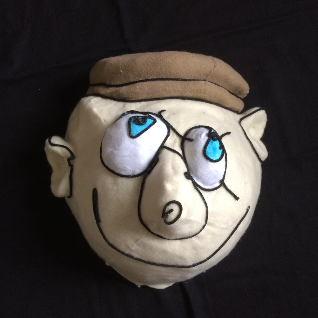 Geppetto - masque en plastique thermo réactif, feutrine, tissus. Pour "Der Neue Pinocchio d'après Saura" Drehbühne Berlin